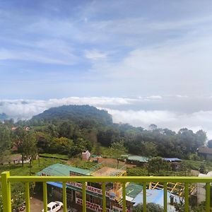 Double Room Mountain View